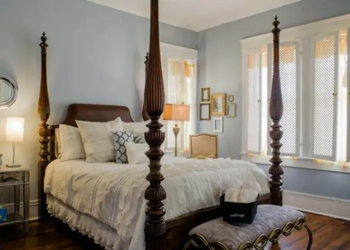Morgan And Wells Bed And Breakfast